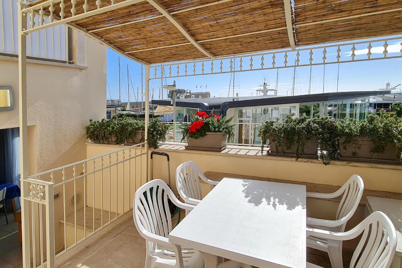 סן וינצ'נזו Residence Villa Livia מראה חיצוני תמונה