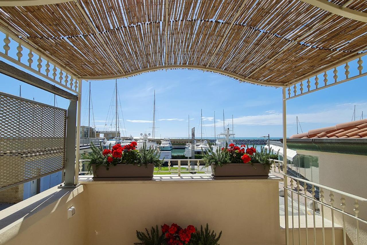 סן וינצ'נזו Residence Villa Livia מראה חיצוני תמונה