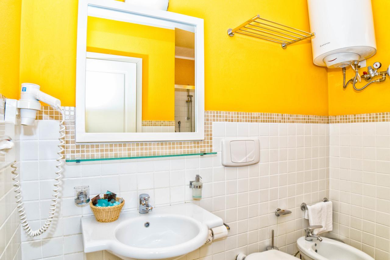 סן וינצ'נזו Residence Villa Livia מראה חיצוני תמונה