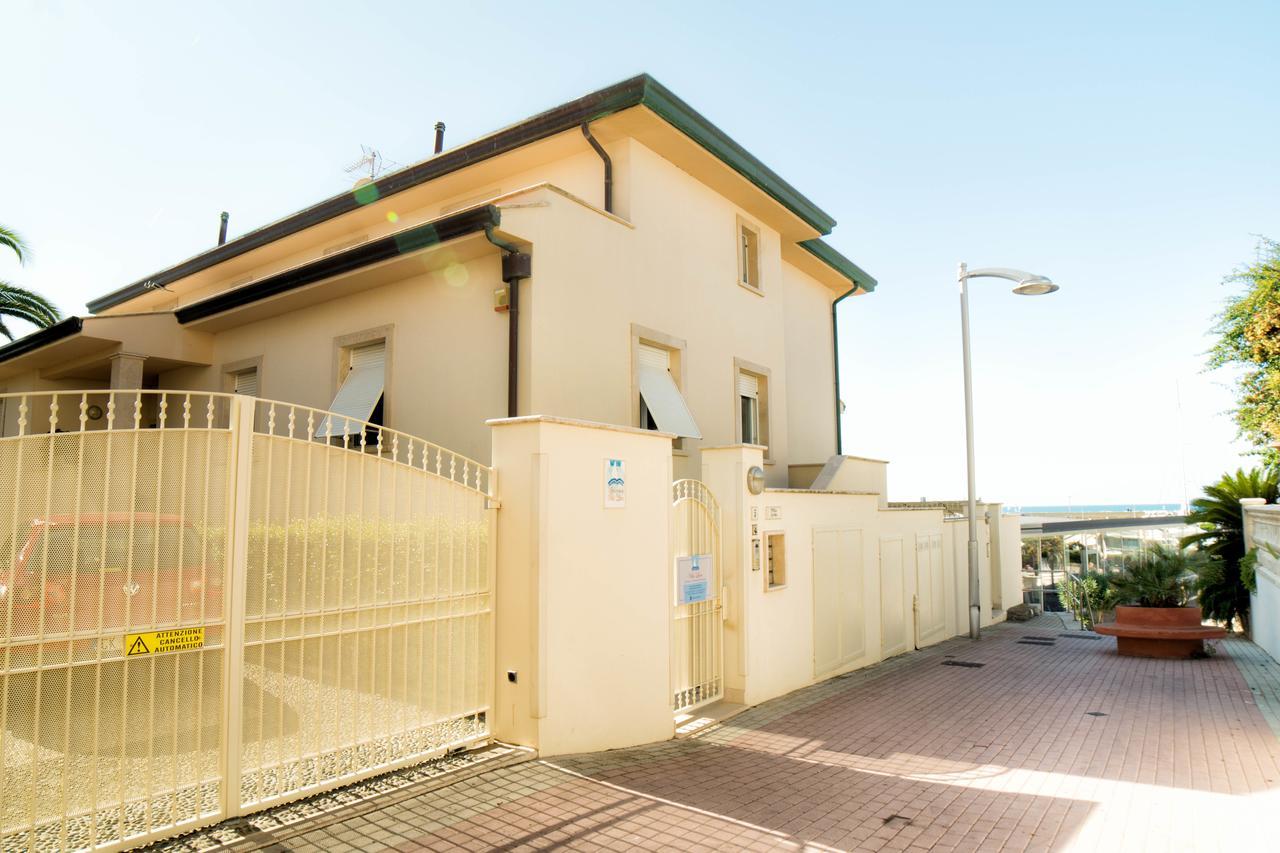 סן וינצ'נזו Residence Villa Livia מראה חיצוני תמונה